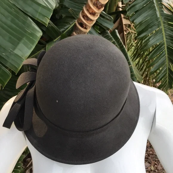 Wool felt bucket hat - Picture 4 of 7